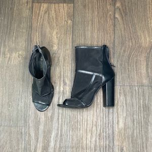 Black Mesh Bootie🖤